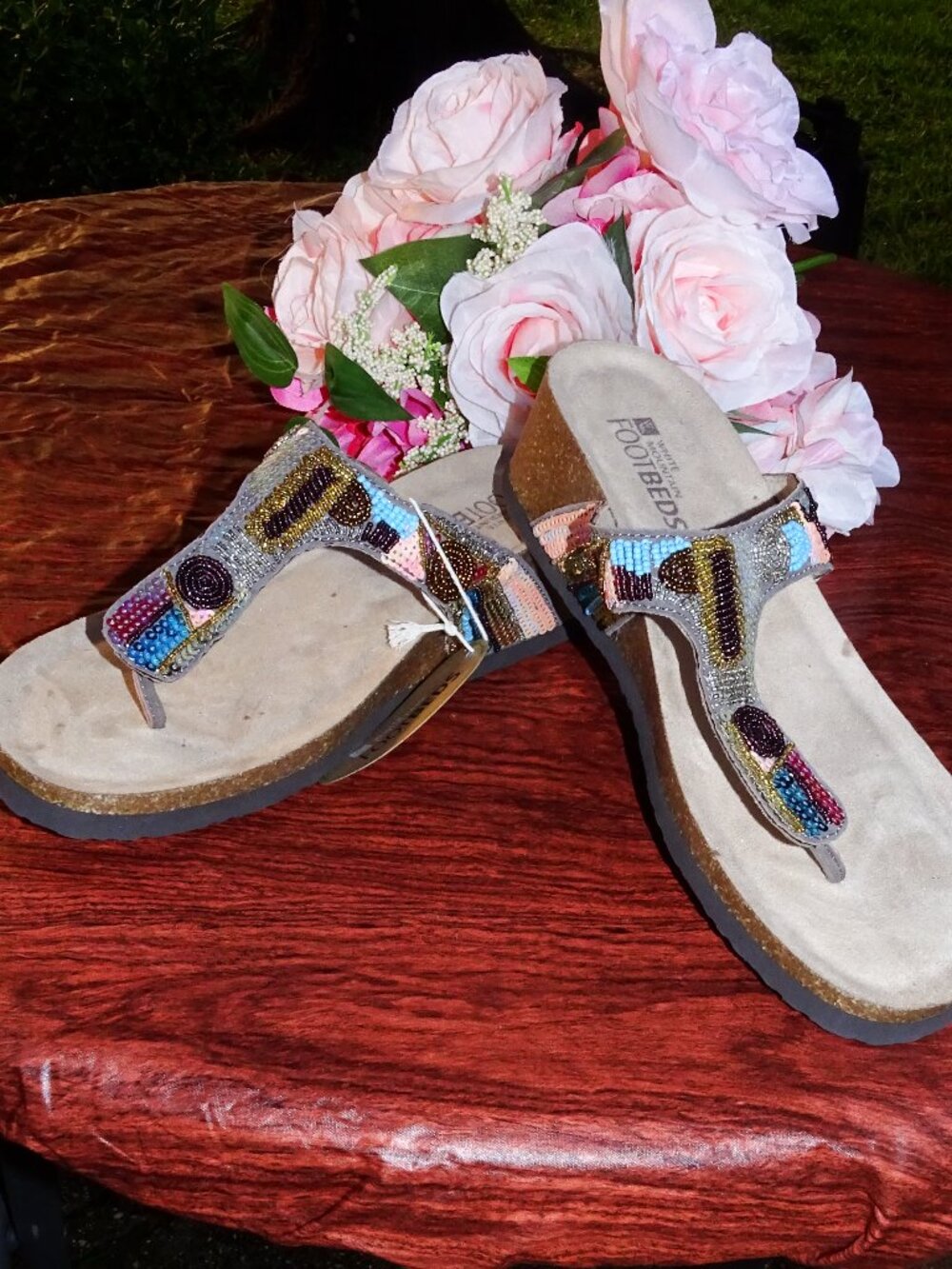 White Mountain Y2K Beaded Sequin Boho Thong Sandals Size 10M